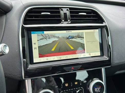 Used 2020 Jaguar XE S image 16