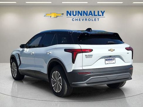 New 2025 Chevrolet Blazer EV LT image 3