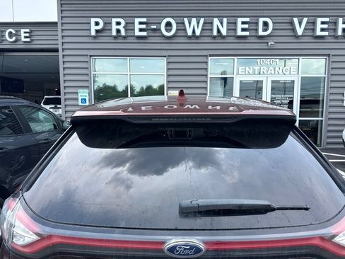 Used 2016 Ford Edge SEL w/ Equipment Group 201A AWD/4WD image 7