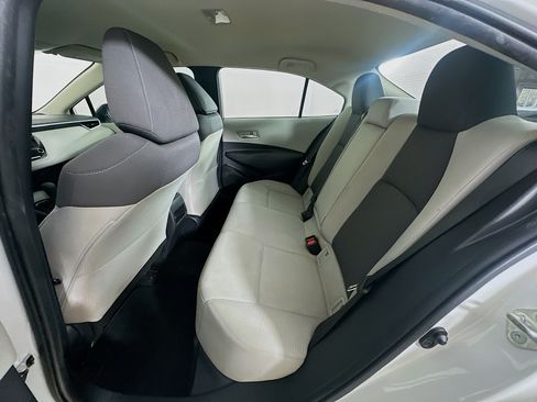 Used 2020 Toyota Corolla LE FWD image 26