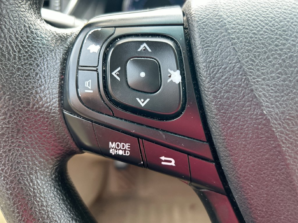 Used 2016 Toyota Camry LE FWD image 15