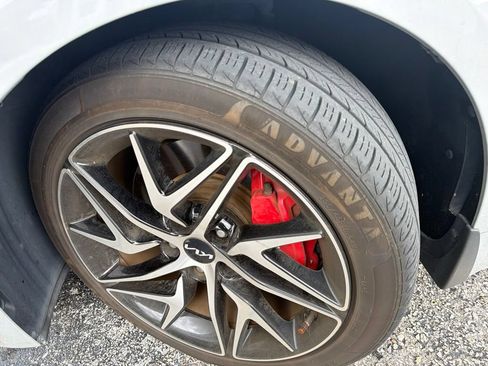 Used 2023 Kia Stinger GT-Line w/ Sun & Sound Package RWD image 15