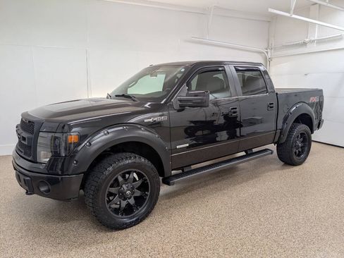 Used 2014 Ford F150 FX4 w/ Equipment Group 402A Luxury AWD/4WD image 1