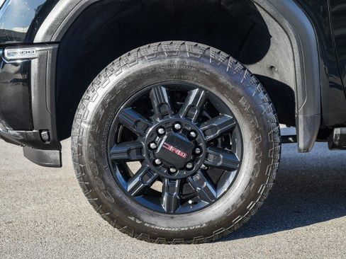 Used 2024 GMC Sierra 2500 AT4 w/ AT4 Premium Plus Package image 15