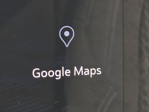 Used 2025 Chevrolet Equinox LT image 3