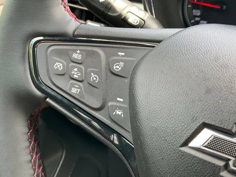 Used 2024 Chevrolet Equinox RS AWD/4WD image 5