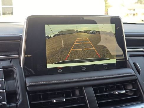 Used 2024 GMC Yukon AT4 w/ Max Trailering Package image 11