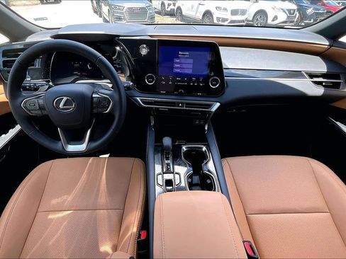 Used 2025 Lexus RX 350 FWD w/ Technology Package image 16