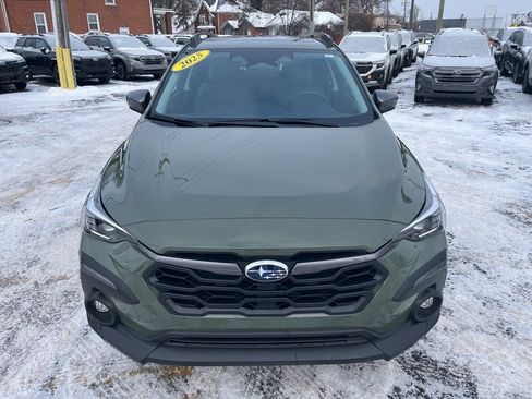 Certified 2025 Subaru Crosstrek 2.5i Limited w/ Crosstrek Mirror Package image 2