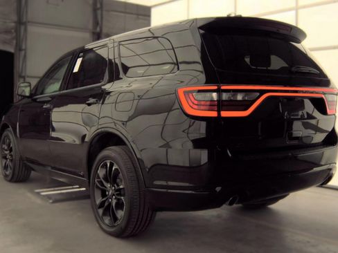 Used 2022 Dodge Durango SXT w/ Blacktop Package AWD/4WD image 4