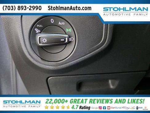 Used 2023 Volkswagen Atlas SE AWD/4WD image 19