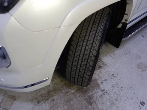 Used 2024 Toyota 4Runner Limited image 11