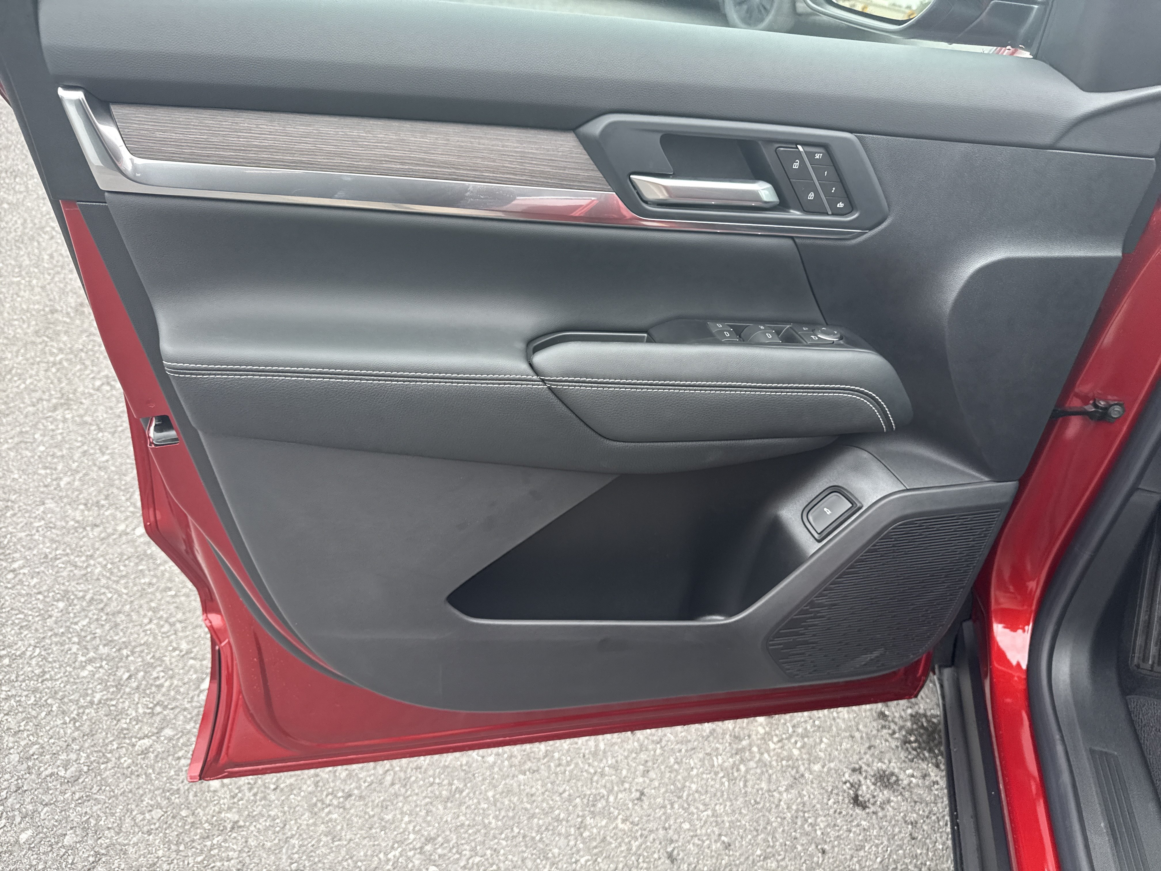 New 2027 GMC Terrain Denali AWD/4WD image 15