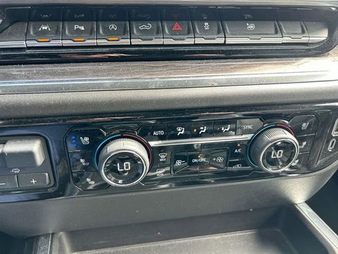 Used 2024 Chevrolet Silverado 1500 LTZ image 23