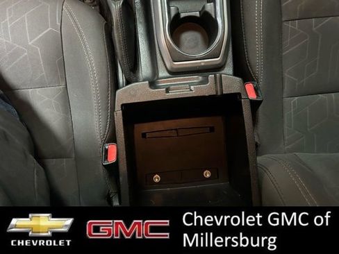 Used 2017 Toyota Tacoma TRD Off-Road w/ Premium & Technology Package image 22