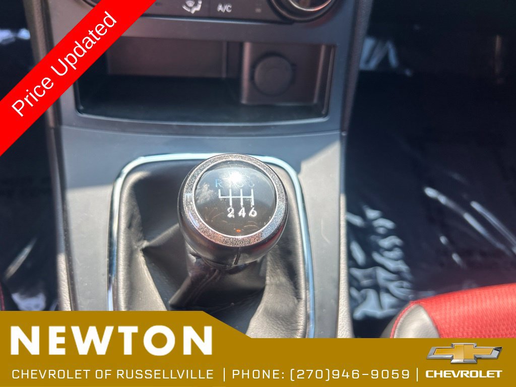 Used 2012 Hyundai Genesis 3.8 RWD image 13