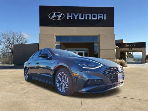 New 2023 Hyundai Sonata SEL image 1