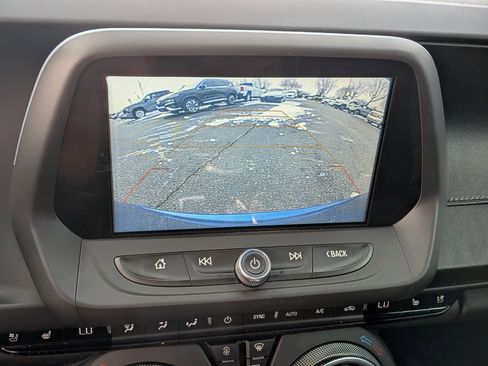 Used 2018 Chevrolet Camaro SS image 29