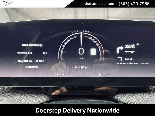 Used 2025 Lucid Air Pure RWD image 31