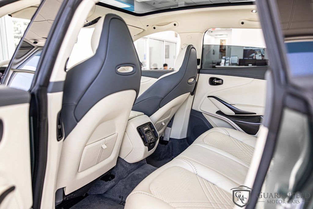 Used 2021 Aston Martin DBX AWD/4WD image 35