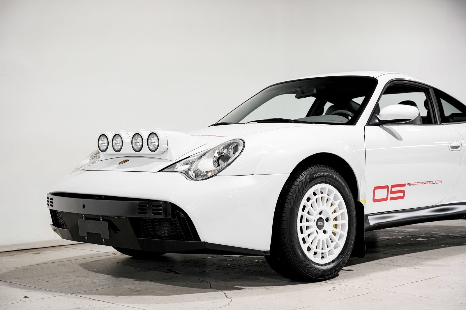 Used 2003 Porsche 911 Carrera 4S AWD/4WD image 31