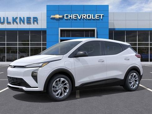 New 2027 Chevrolet Bolt LT w/ Comfort Package FWD image 2
