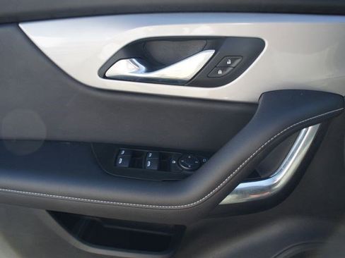 Used 2025 Chevrolet Blazer LT image 20