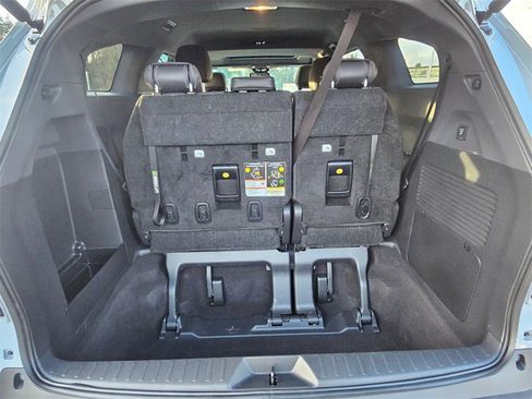 Certified 2024 Toyota Sienna XLE Woodland Edition image 15