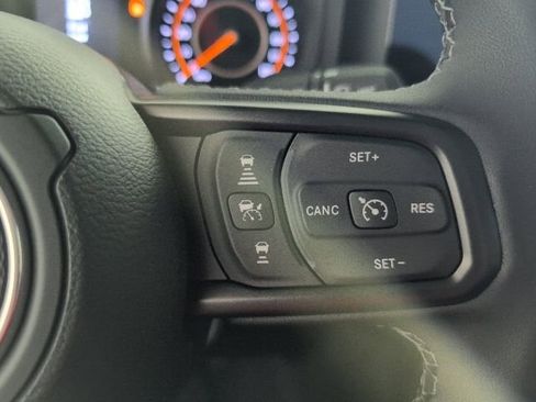 New 2025 Jeep Gladiator Sport AWD/4WD image 16