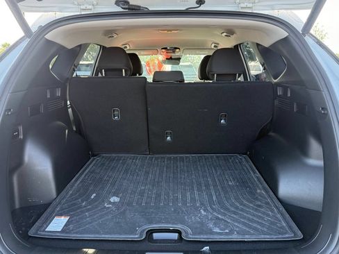 Certified 2024 Hyundai Tucson SEL FWD image 7
