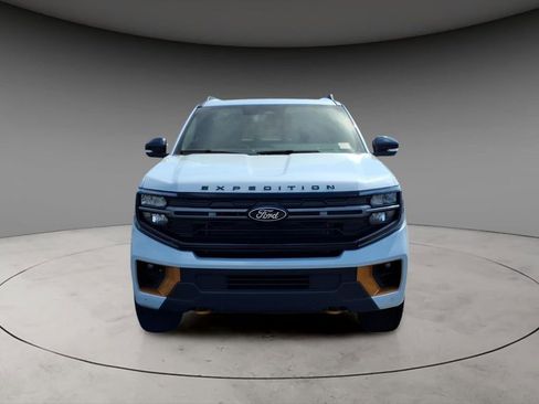 New 2026 Ford Expedition Tremor image 14