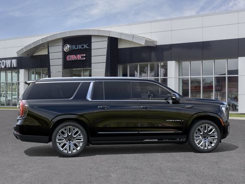 New 2026 GMC Yukon XL Denali Ultimate AWD/4WD image 5