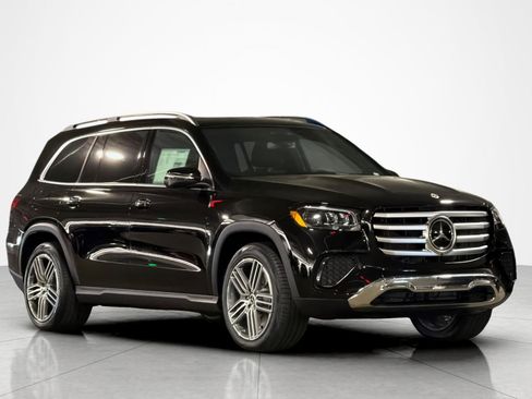 New 2026 Mercedes-Benz GLS 450 4MATIC image 7