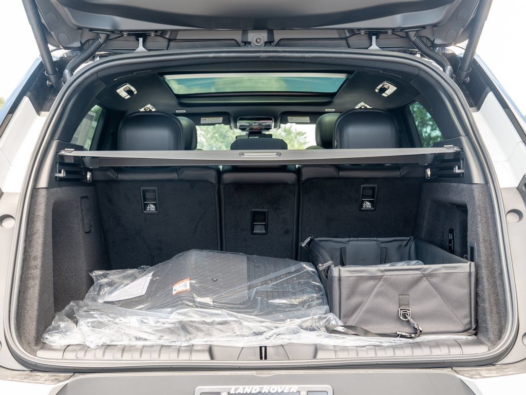 New 2026 Land Rover Range Rover Sport SE AWD/4WD image 25