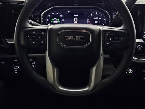 Used 2025 GMC Sierra 1500 Elevation AWD/4WD image 18