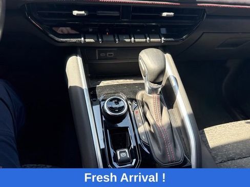 Used 2024 Chevrolet Colorado Z71 w/ Advanced Trailering Package AWD/4WD image 8