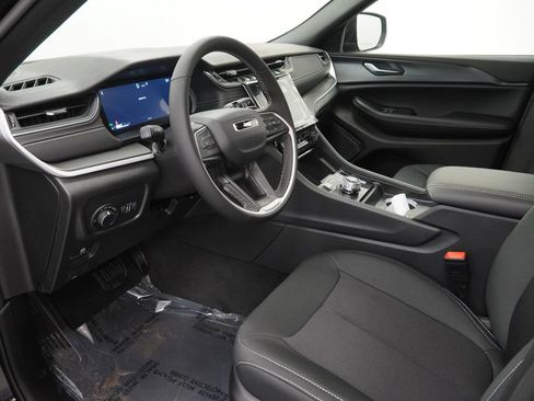 New 2026 Jeep Grand Cherokee Laredo X AWD/4WD image 16