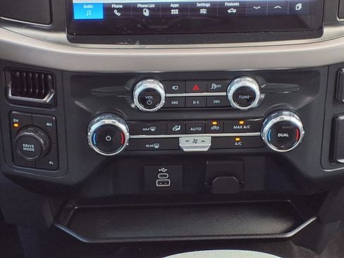 Used 2025 Ford F150 XLT w/ Equipment Group 301A Standard image 15