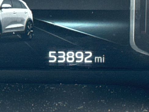 Used 2022 Kia Niro Touring Special Edition FWD image 32