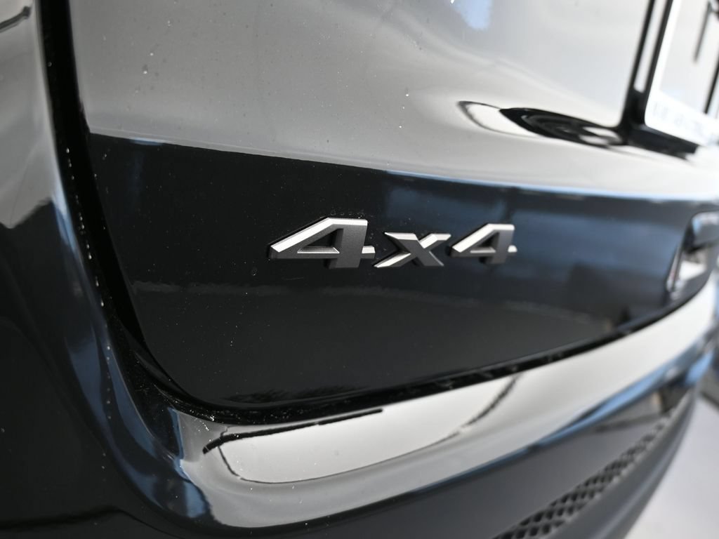 New 2026 Jeep Compass Latitude AWD/4WD image 31