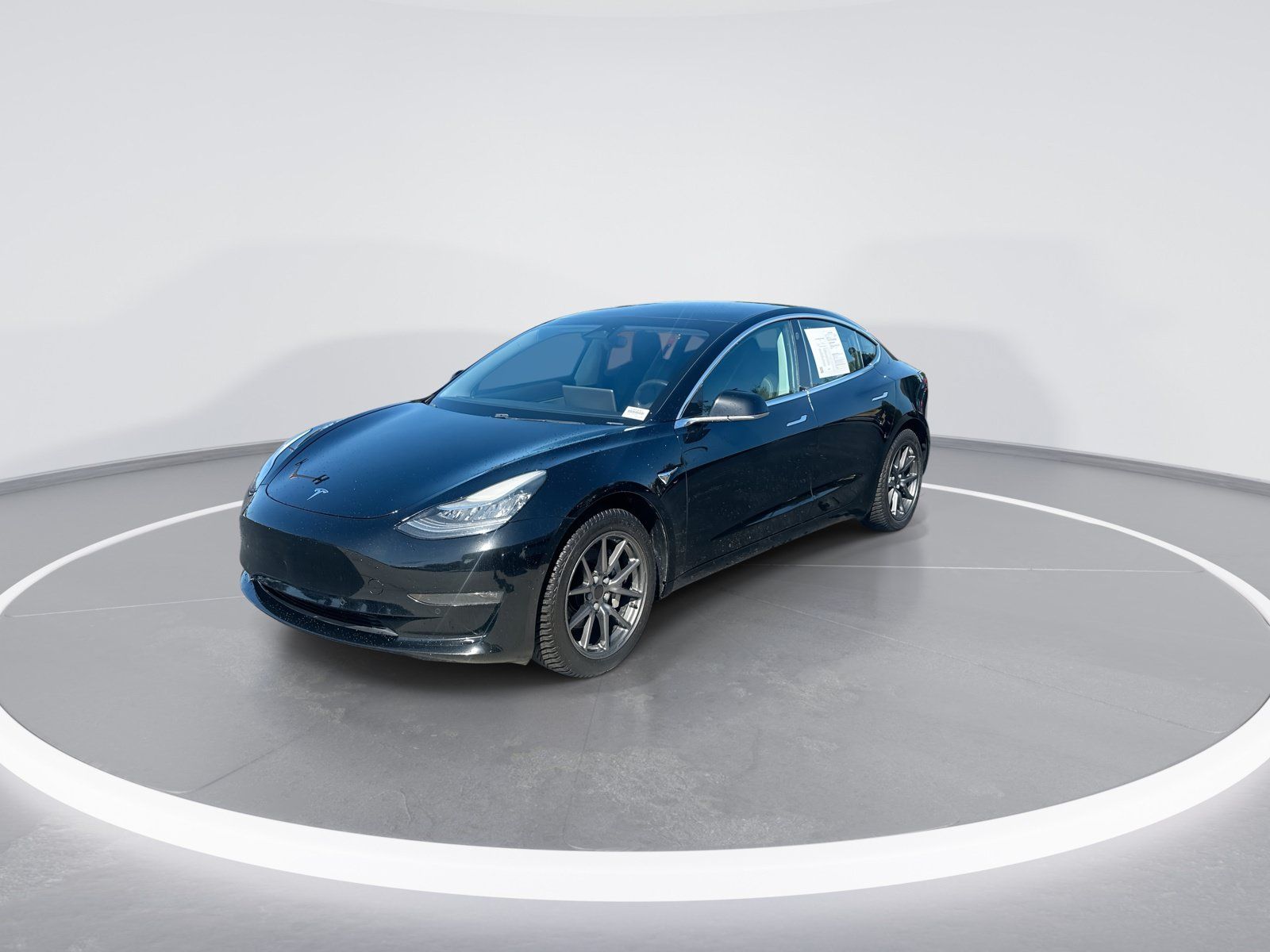 Used 2019 Tesla Model 3 Standard Range RWD image 5