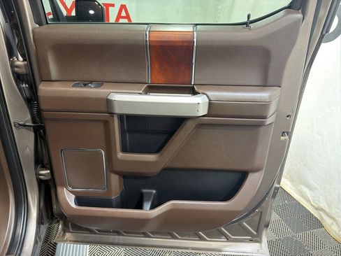 Used 2019 Ford F150 King Ranch w/ Equipment Group 601A Luxury AWD/4WD image 12
