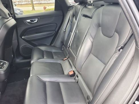 Certified 2022 Volvo XC60 B6 Inscription w/ Protection Package Premier image 31