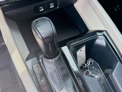 Used 2023 Honda Accord EX-L image 15