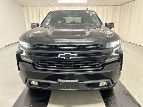 Used 2021 Chevrolet Silverado 1500 RST AWD/4WD image 3