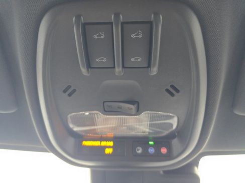 New 2026 Chevrolet Trax RS w/ Sunroof Package image 28