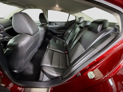 Used 2018 Nissan Maxima 3.5 SV FWD image 25