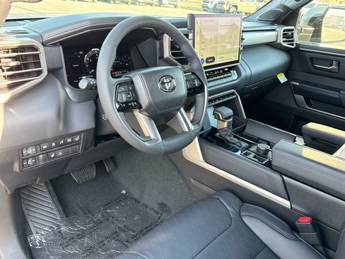 New 2026 Toyota Sequoia Platinum AWD/4WD image 8