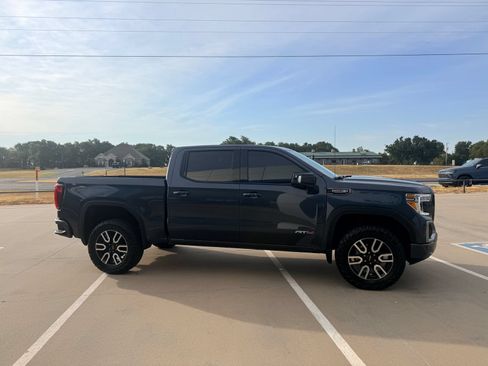 Used 2021 GMC Sierra 1500 AT4 AWD/4WD image 5