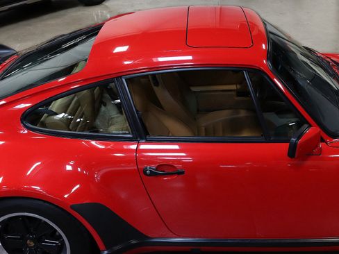 Used 1988 Porsche 911 Carrera image 18